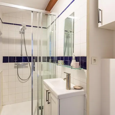 Guestready - Beautiful Flat In Chartrons For 8 Pax *
